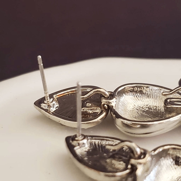 Nolan Miller Glamour Collection‎ Silvertone Detachable Heart Pierced Earrings - Picture 5 of 7